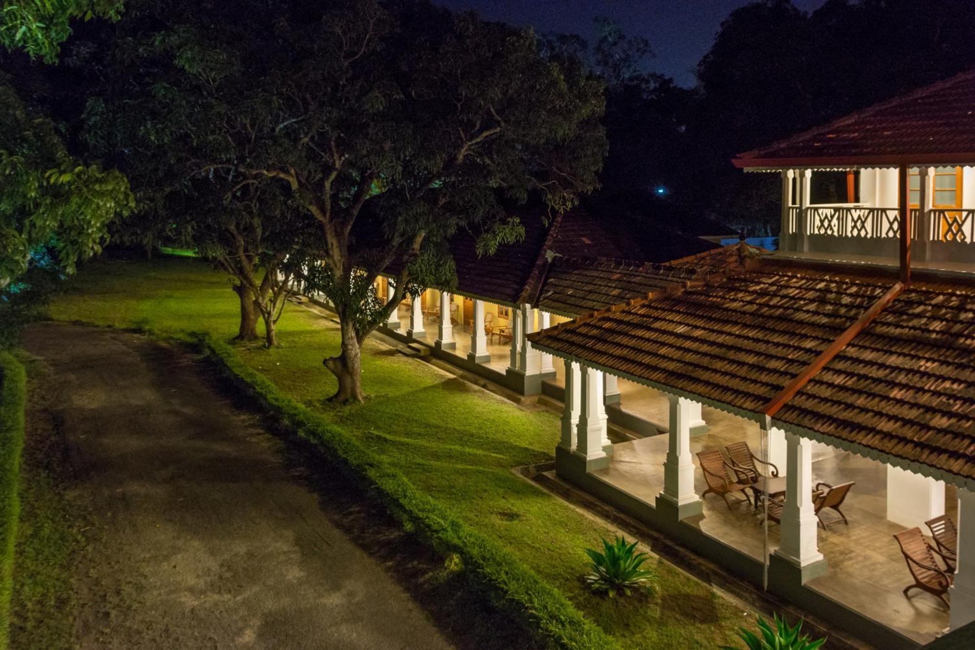 The Sanctuary At Tissawewa Hotell Anuradhapura Eksteriør bilde